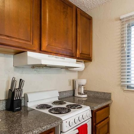 Lovely 1 Bedroom With Kitchen, Free Wifi & Parking Kapa'a Buitenkant foto