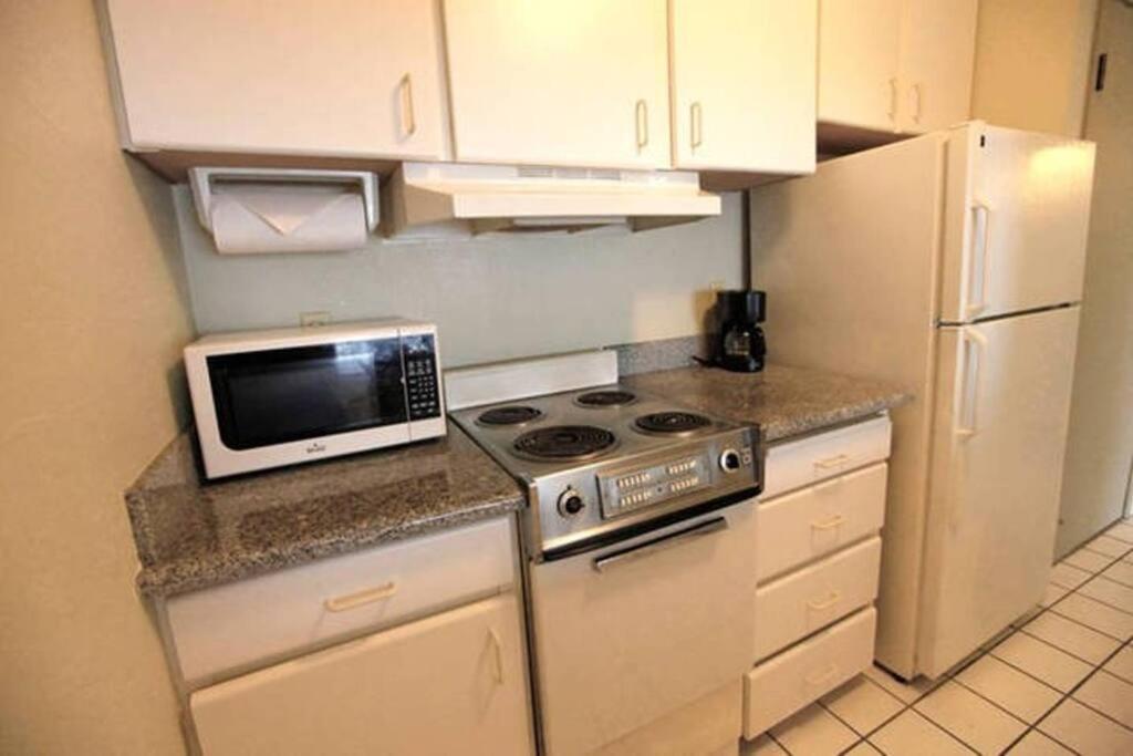 Lovely 1 Bedroom With Kitchen, Free Wifi & Parking Kapa'a Buitenkant foto