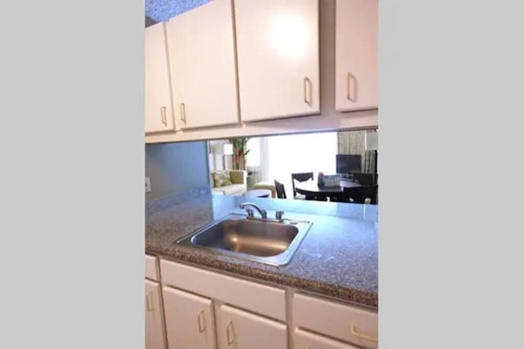 Lovely 1 Bedroom With Kitchen, Free Wifi & Parking Kapa'a Buitenkant foto